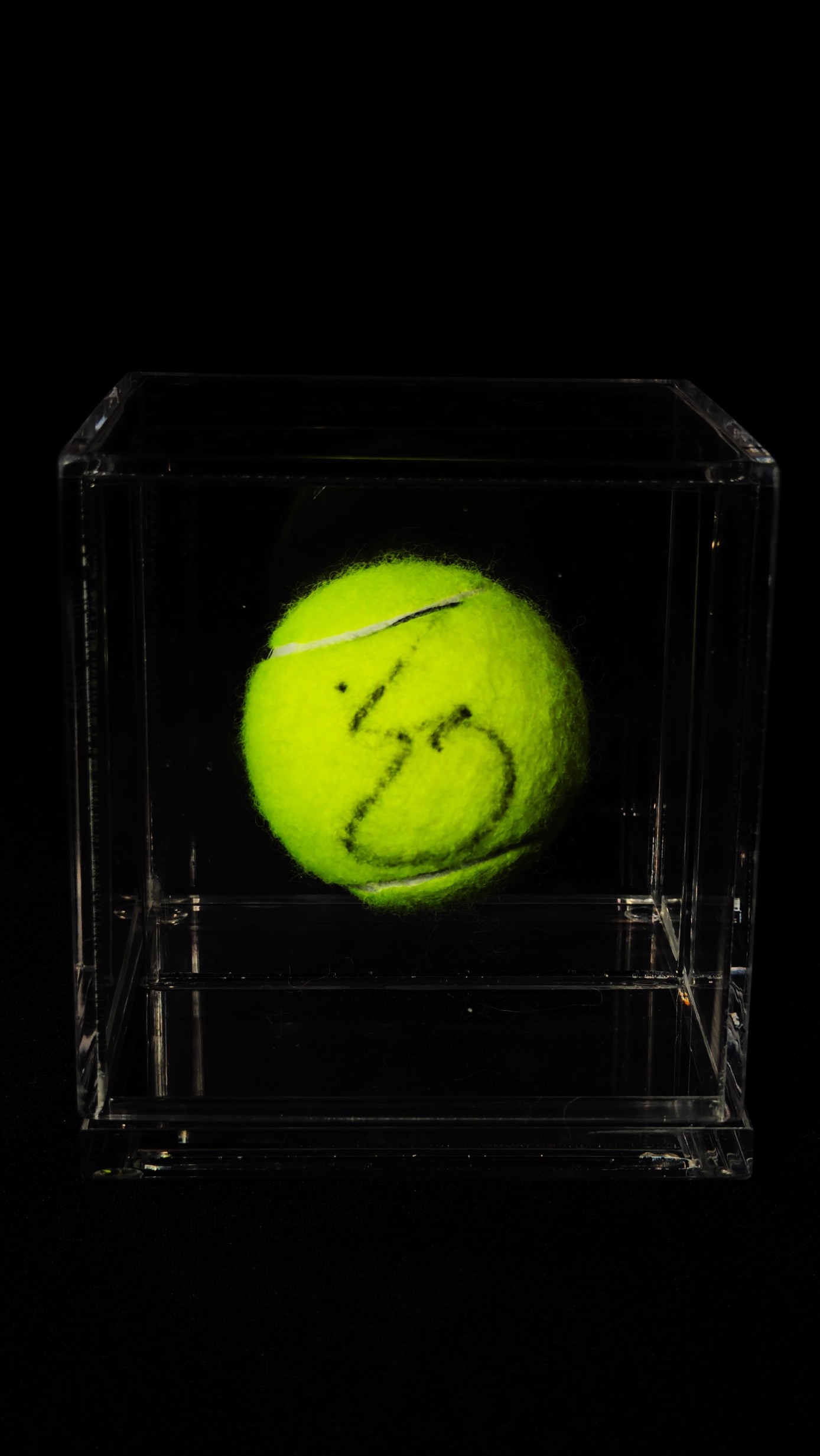 Rafael Nadal autógrafo – bola de tênis, Rafael Nadal