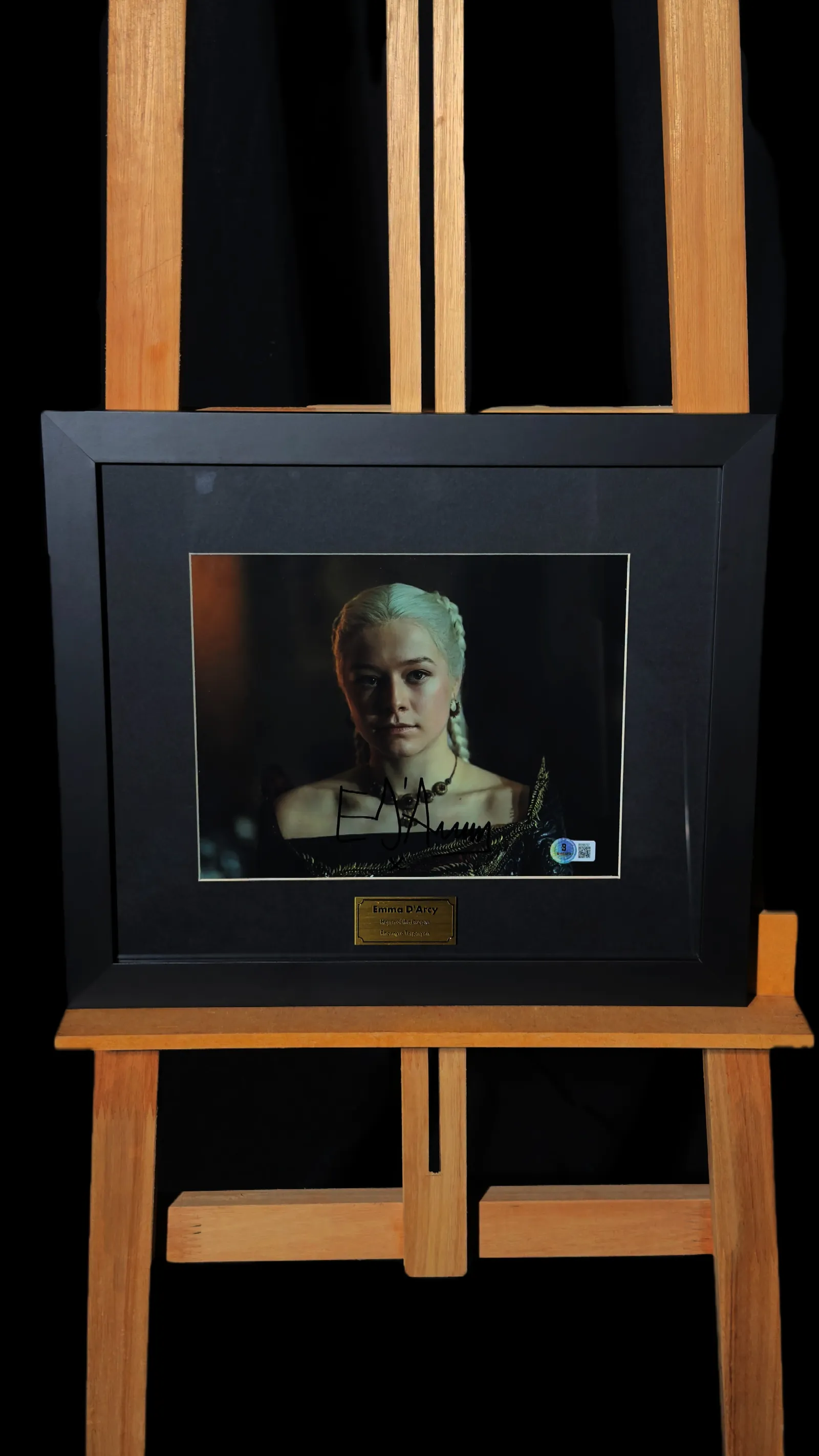 Emma D’Arcy autógrafo – House of the Dragon, Emma D’Arcy