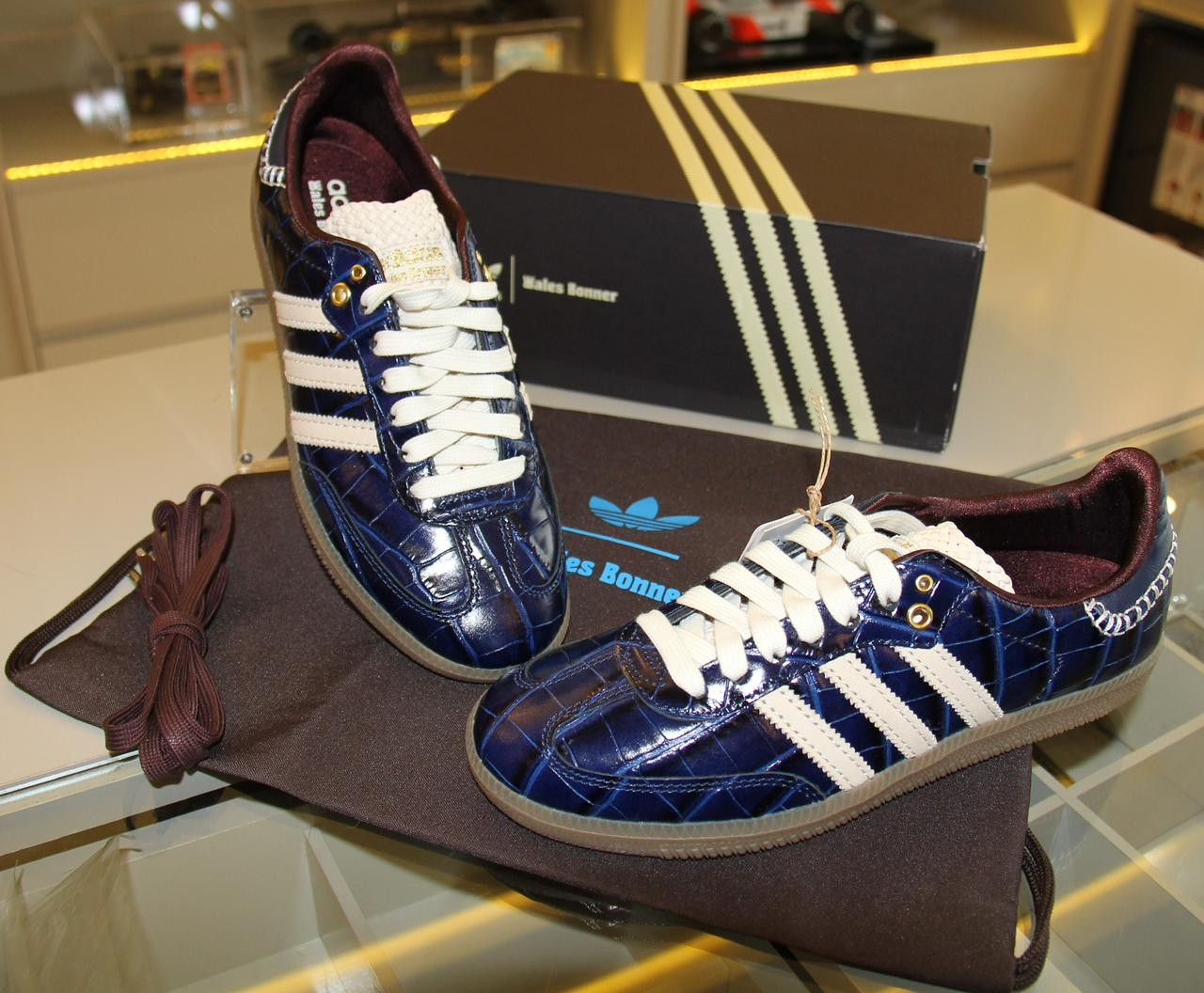 Tênis Adidas Samba x Wales Bonner “Navy Croc”, Adidas x Wales Bonner ...