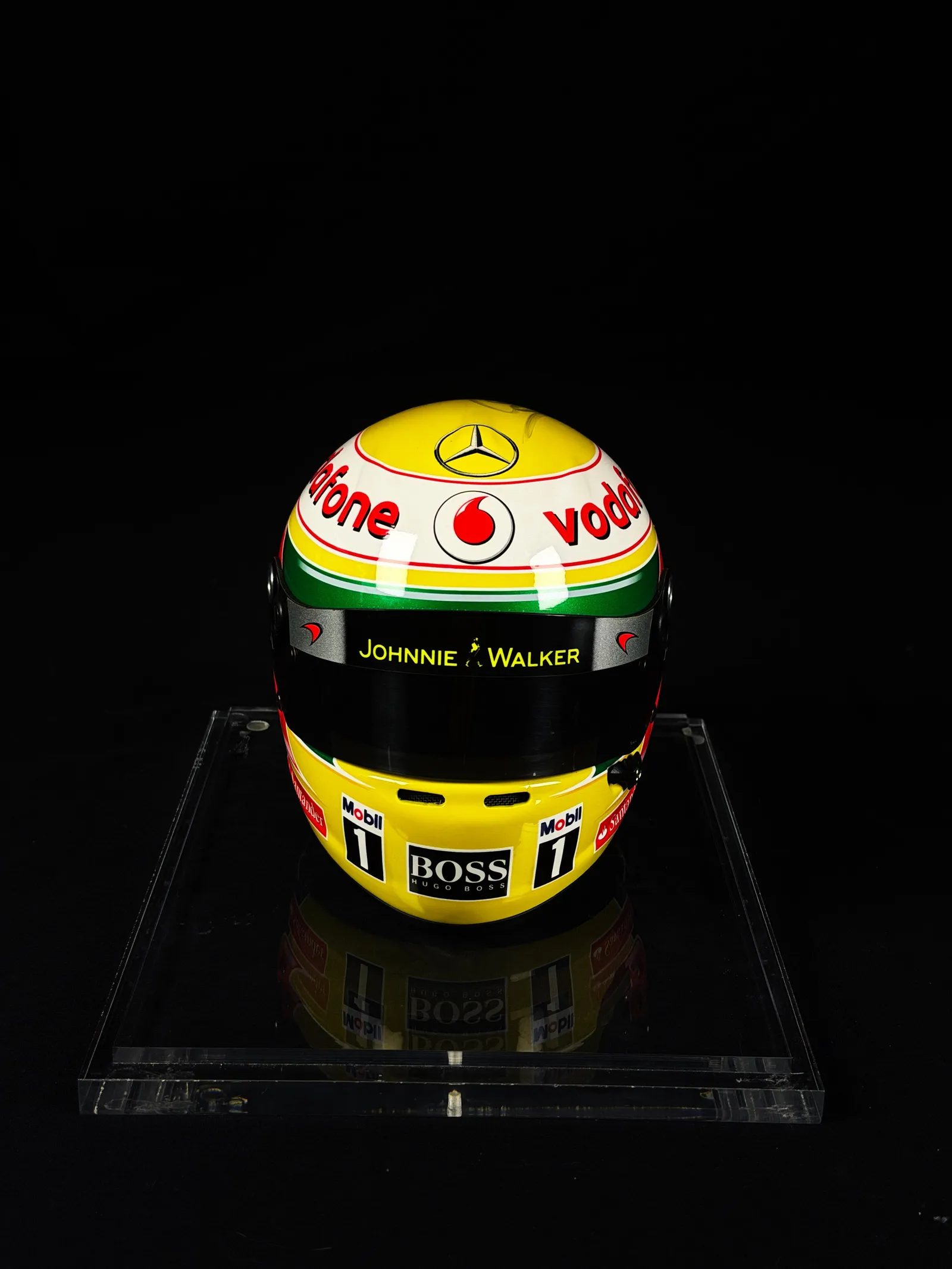 Lewis Hamilton autógrafo – mini capacete McLaren Mercedes, Lewis Hamilton