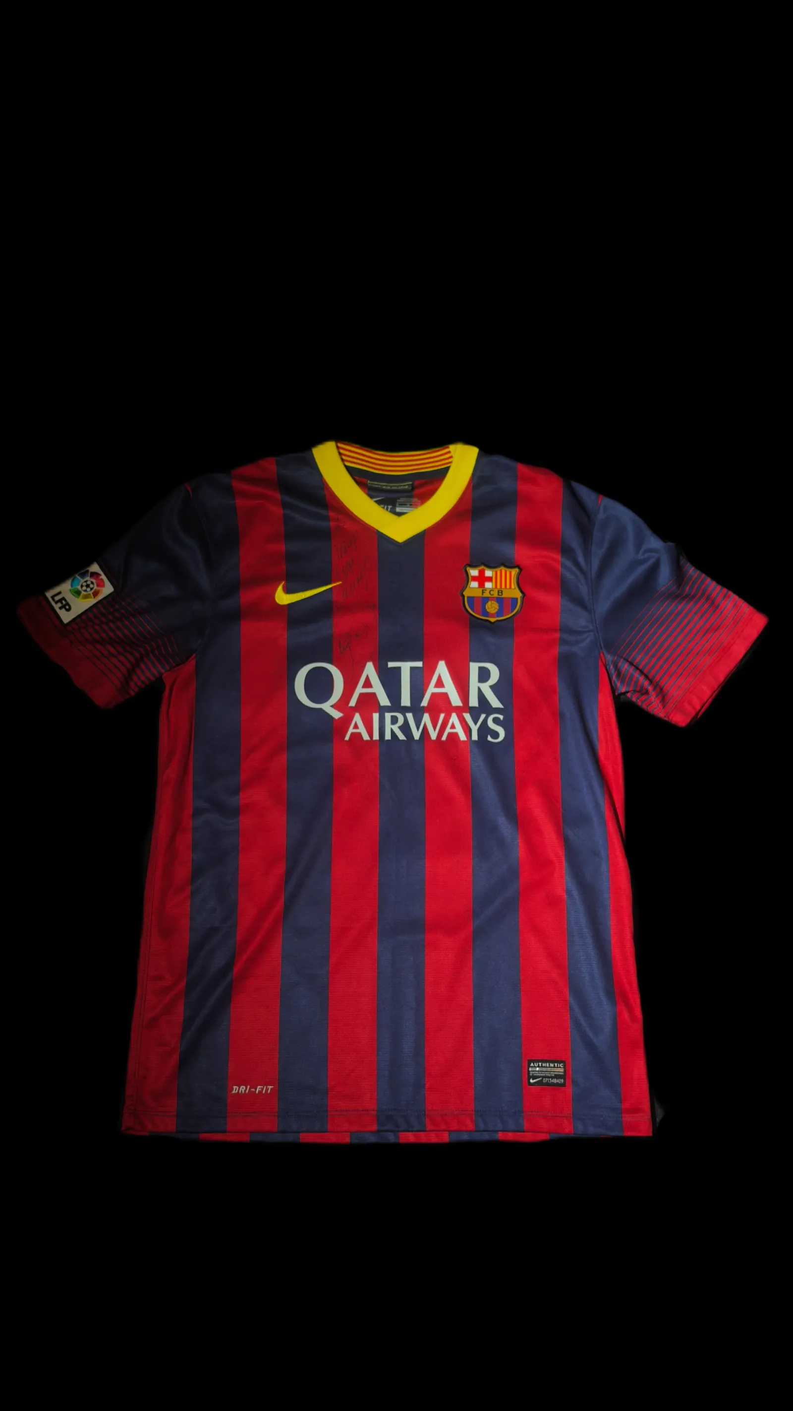 Neymar Jr – camisa da estreia preparada para jogo, Barcelona x Santos, Troféu Joan Gamper 2013, Neymar Jr