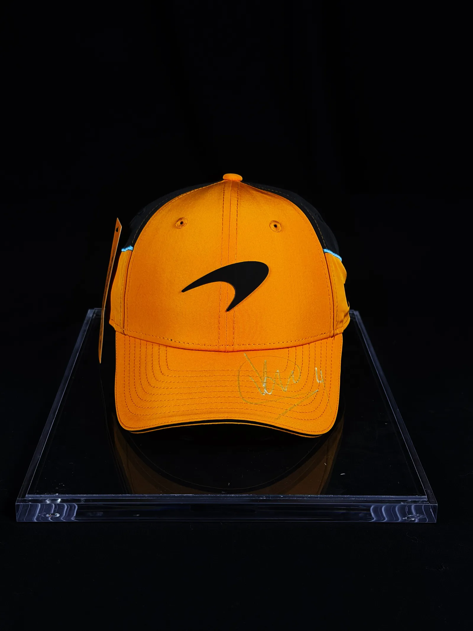 Lando Norris autógrafo – boné McLaren, Lando Norris