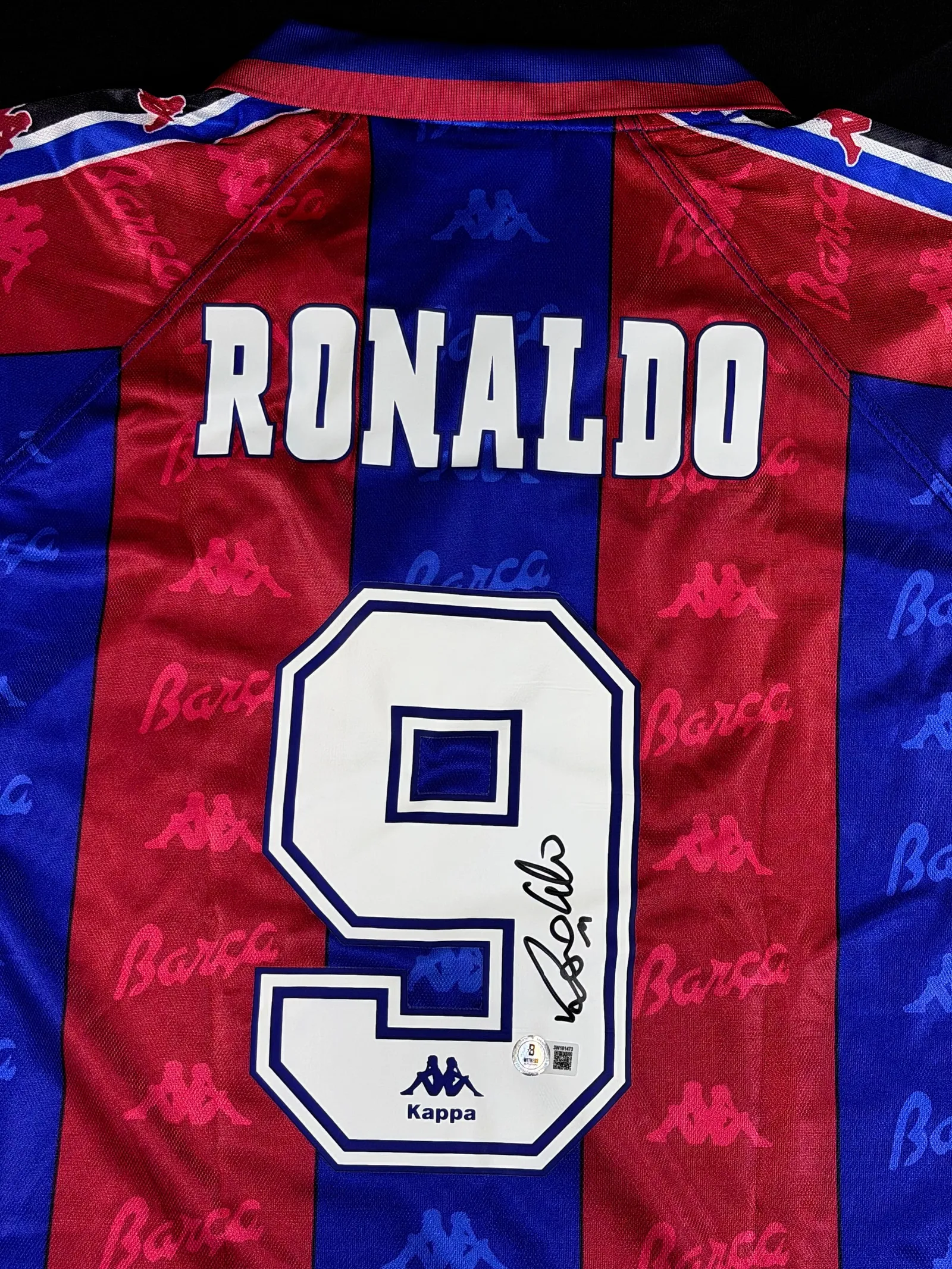 Ronaldo Nazário, "O Fenômeno" autógrafo – camisa Barcelona, Ronaldo Fenômeno