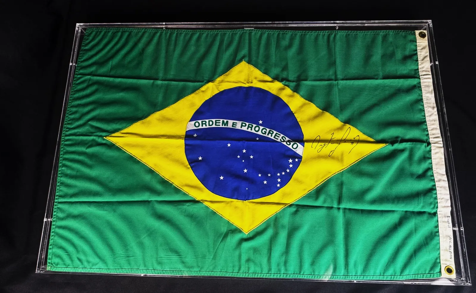 Ayrton Senna autógrafo – bandeira do Brasil, Ayrton Senna