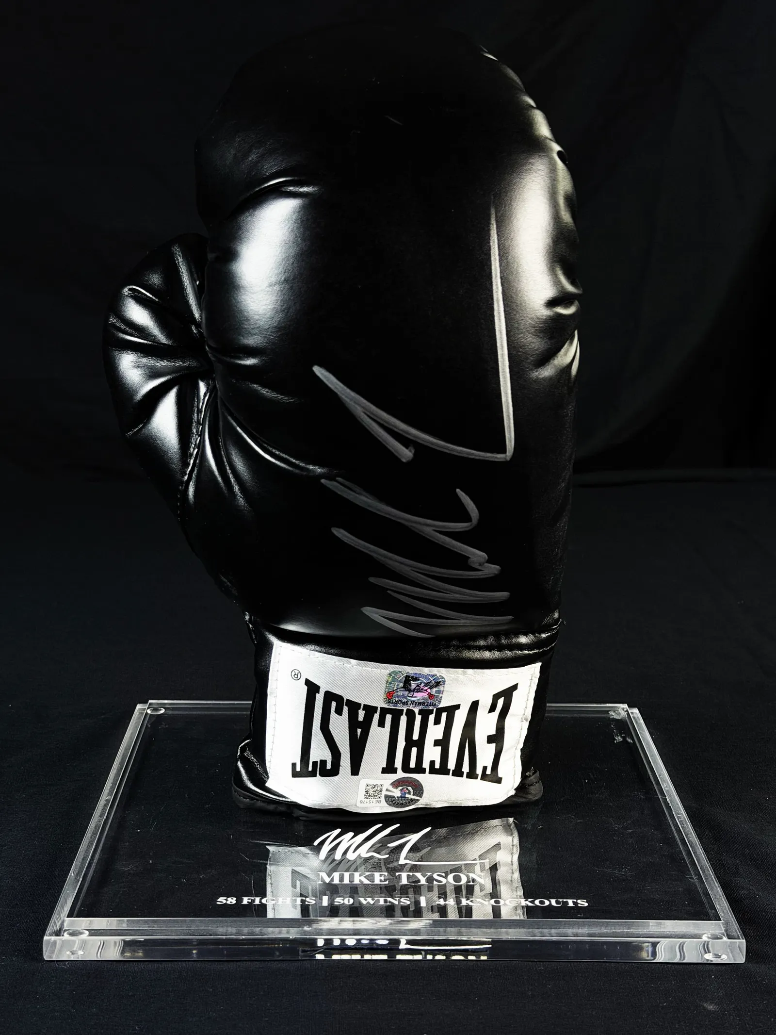 Mike Tyson autógrafo – luva de boxe Everlast, Mike Tyson