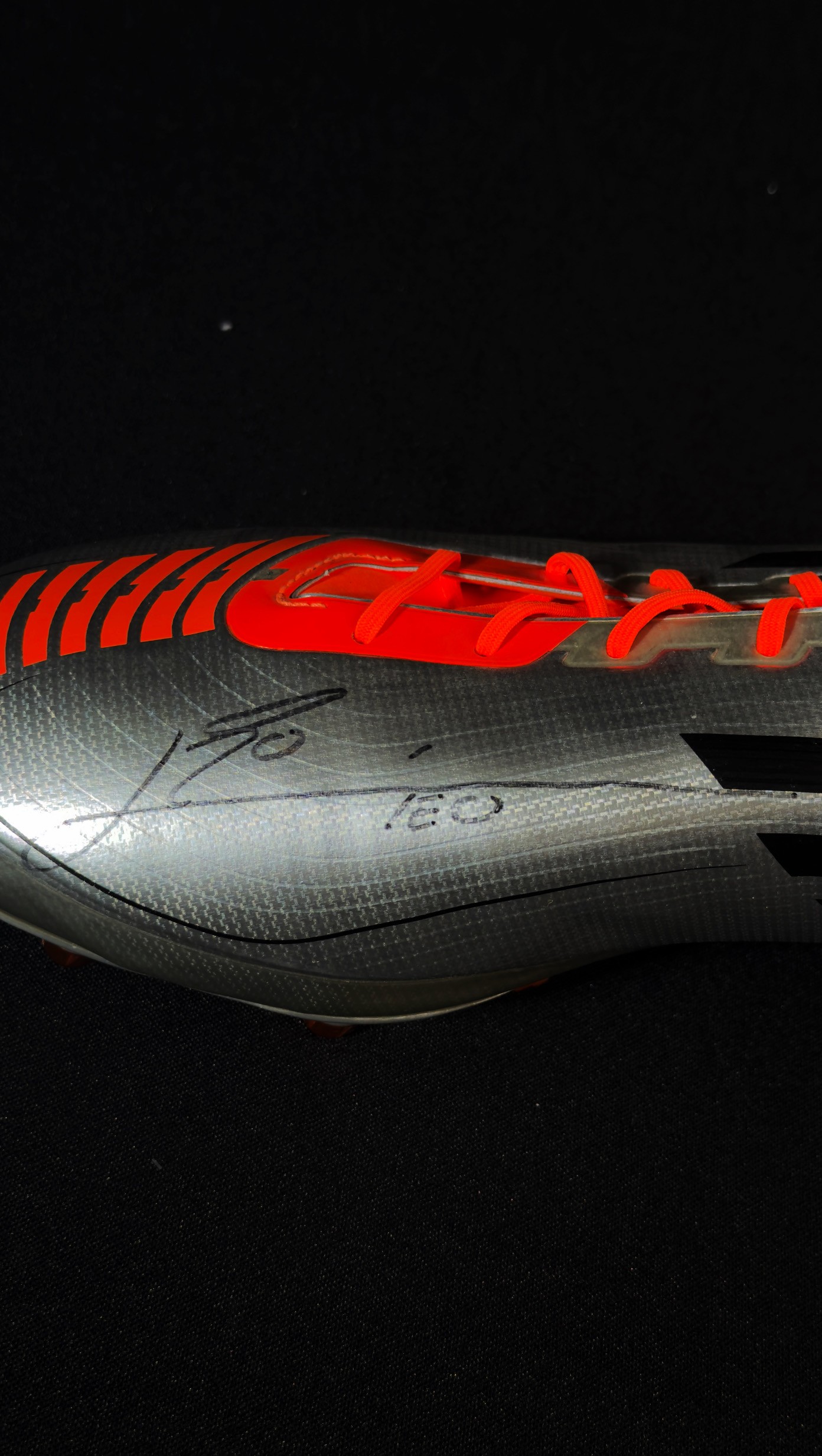 Lionel Messi autógrafo – chuteira Adidas F50, Lionel Messi
