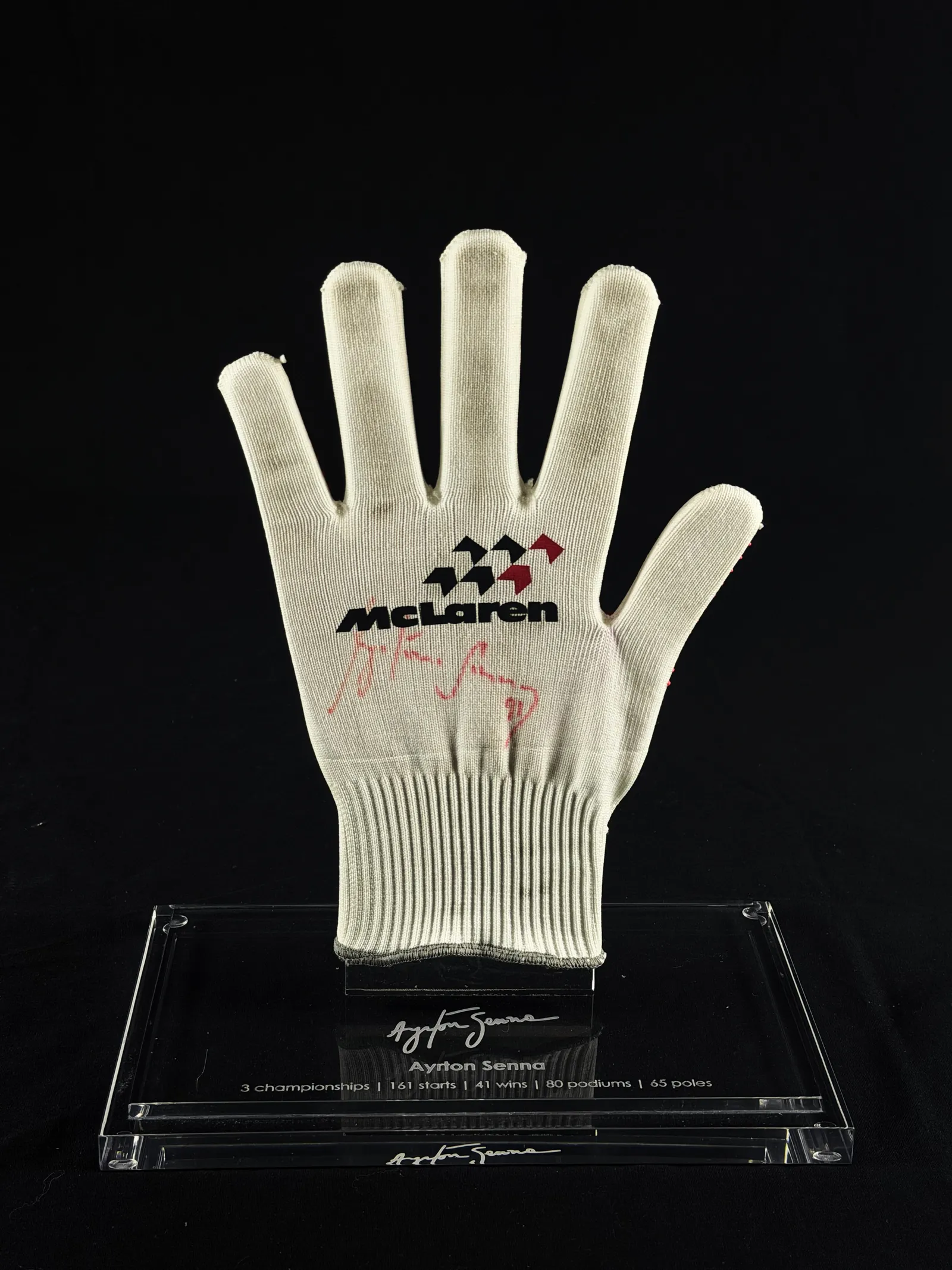 Ayrton Senna – luva McLaren autografada, Ayrton Senna