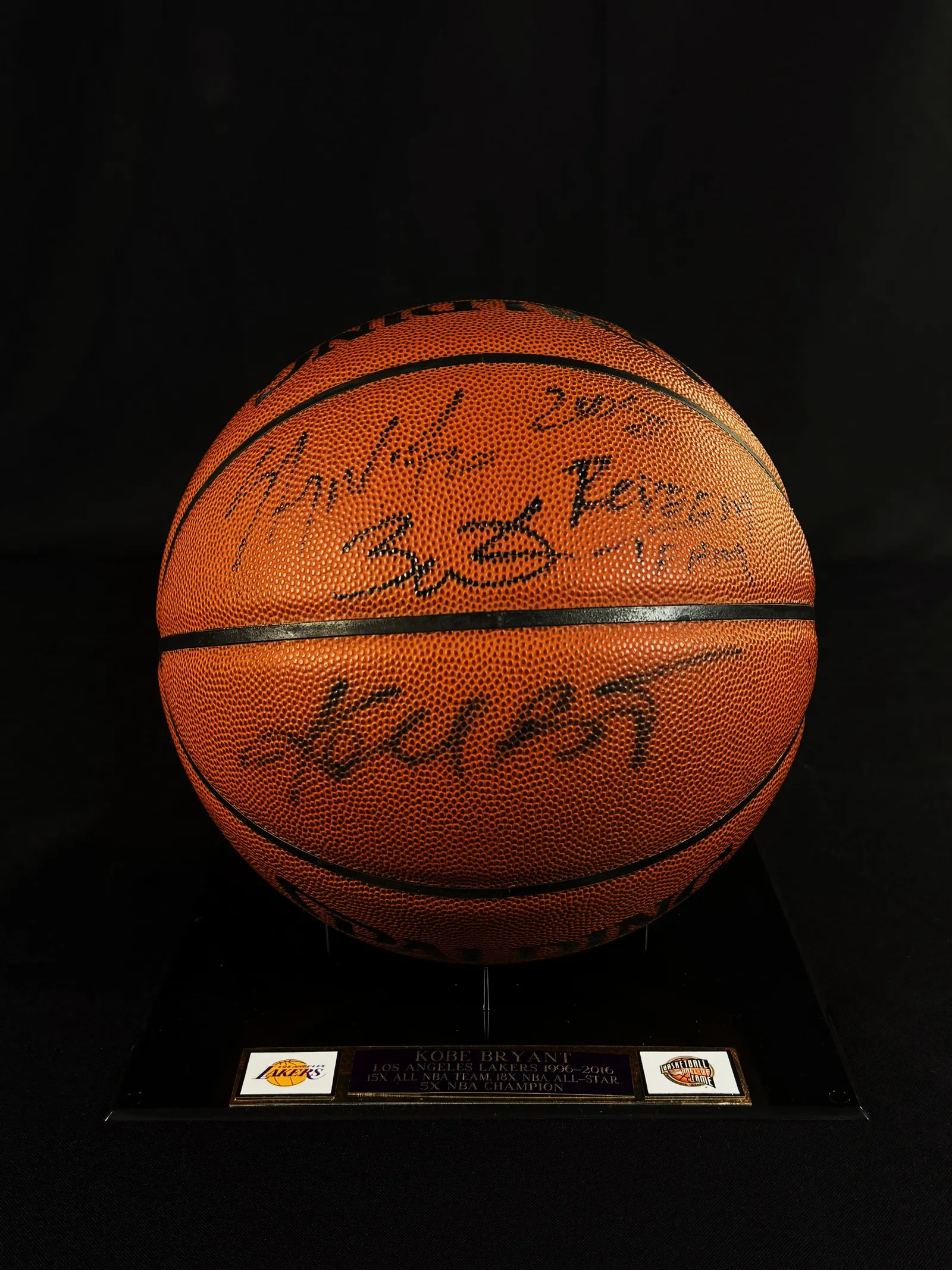 Kobe Bryant, Dwyane Wade e Carmelo Anthony autógrafos – bola de basquetebol, Kobe Bryant, Dwyane Wade e Carmelo Anthony