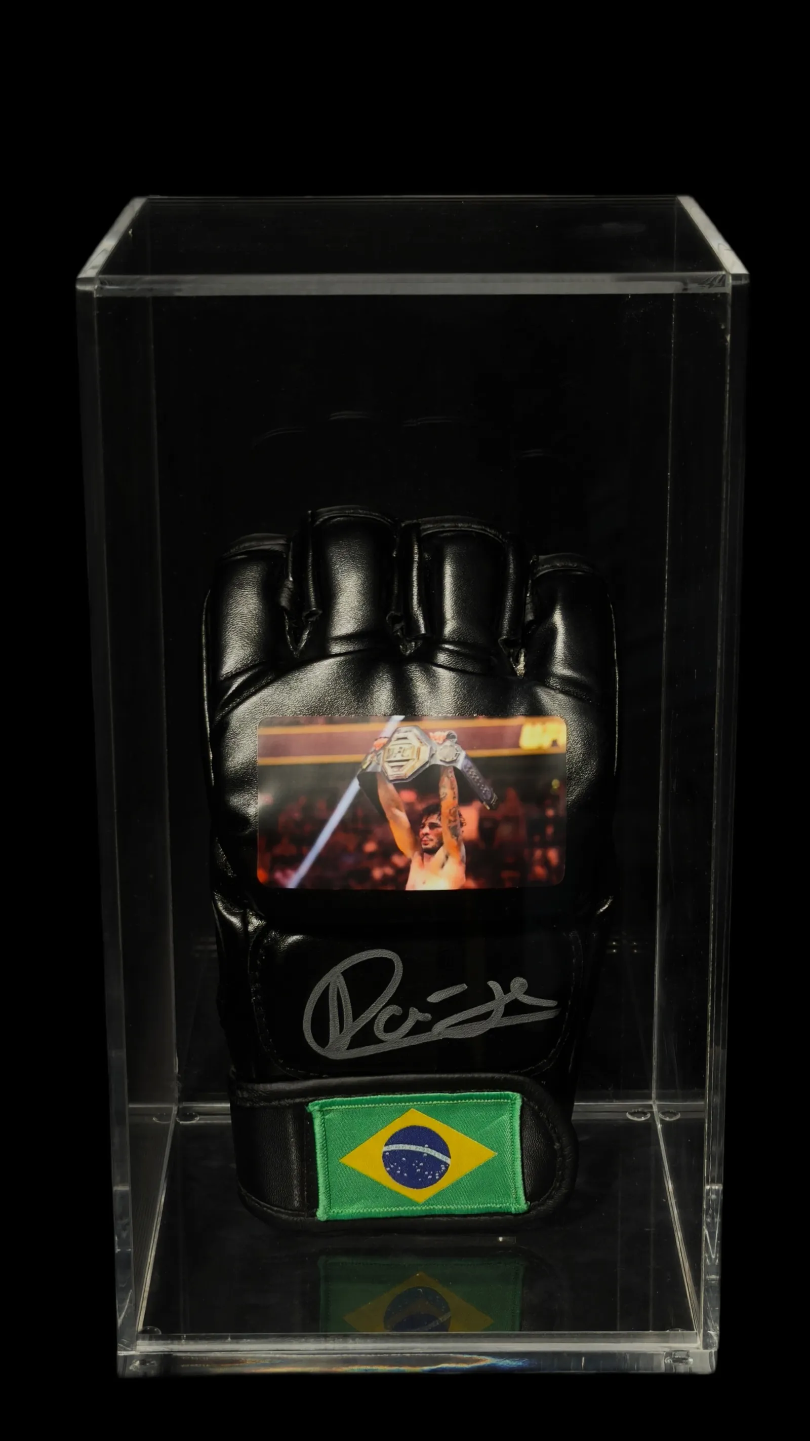 Alexandre Pantoja autógrafo – luva de MMA, Alexandre Pantoja