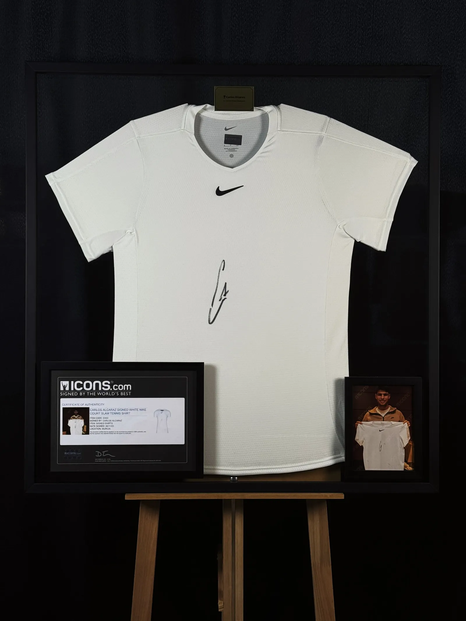 Carlos Alcaraz autógrafo – camisa oficial da Nike, Carlos Alcaraz
