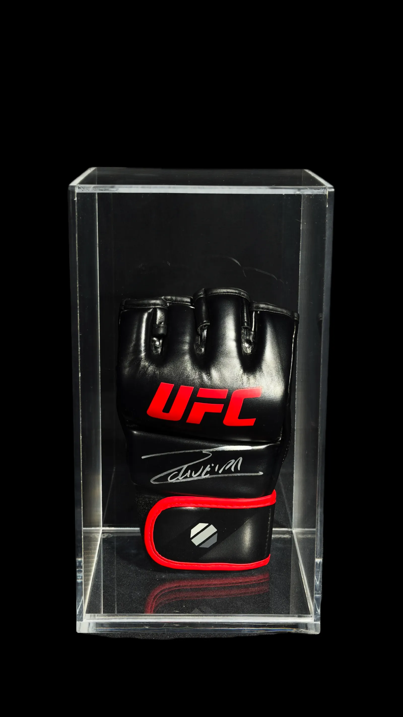 Charles Oliveira autógrafo – Luva UFC, Charles Oliveira