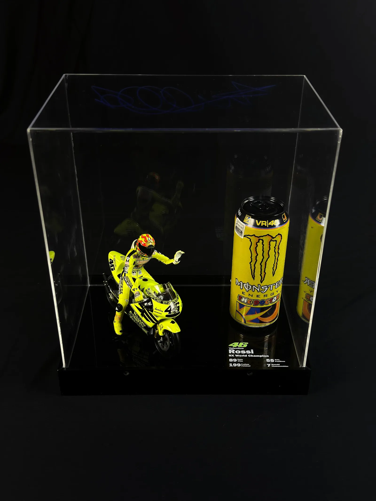 Valentino Rossi autógrafo – conjunto acrílico, Valentino Rossi