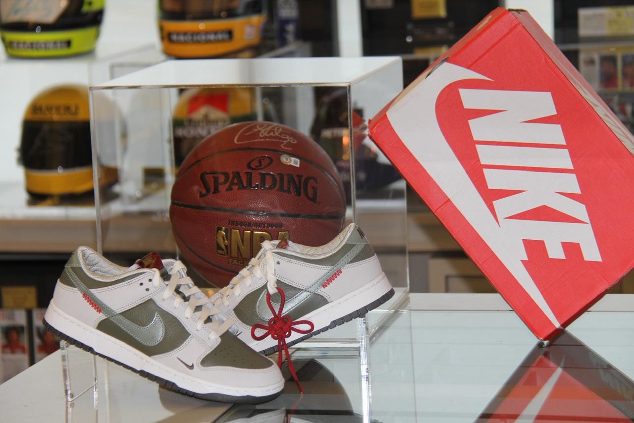Tênis Nike Dunk Low “Year of the Snake”, Nike