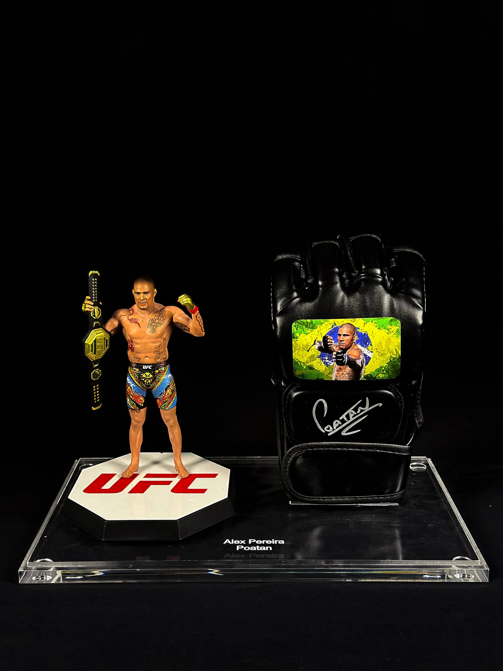 Alex “Poatan” Pereira – luva do UFC autografada & miniatura colecionável, Alex Pereira