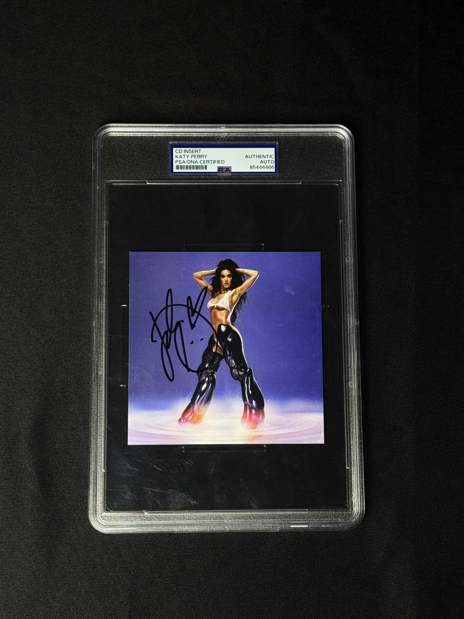 Katy Perry autógrafo – CD "143", Katy Perry