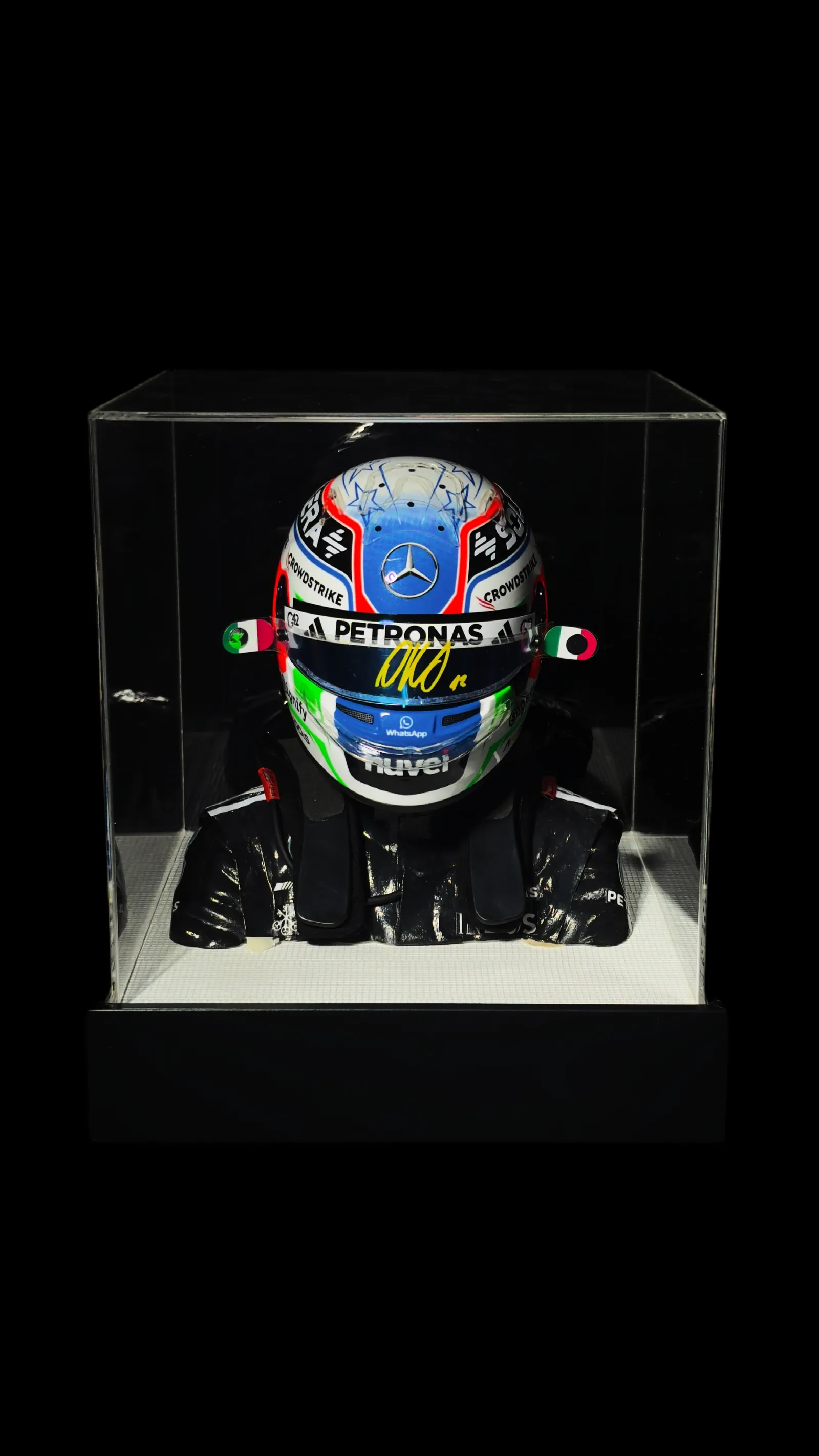 Kimi Antonelli autógrafo – mini capacete Mercedes-AMG, Kimi Antonelli