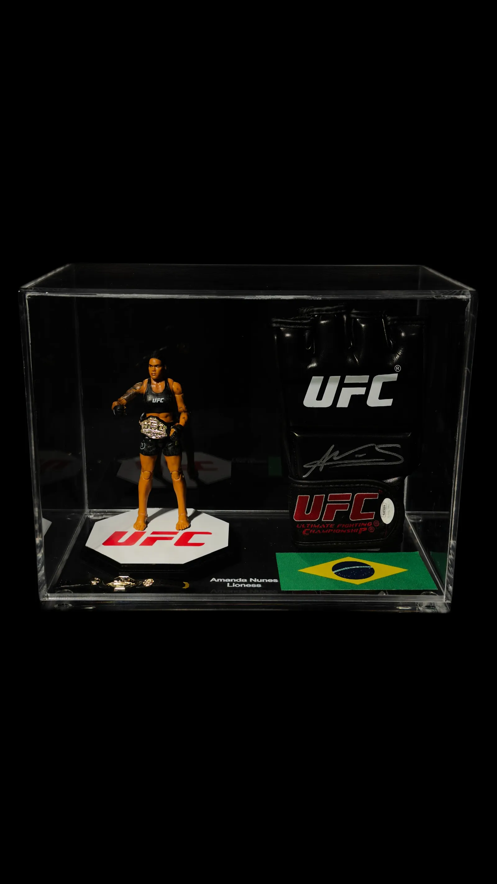 Amanda Nunes autógrafo – luva UFC com figura colecionável, Amanda Nunes