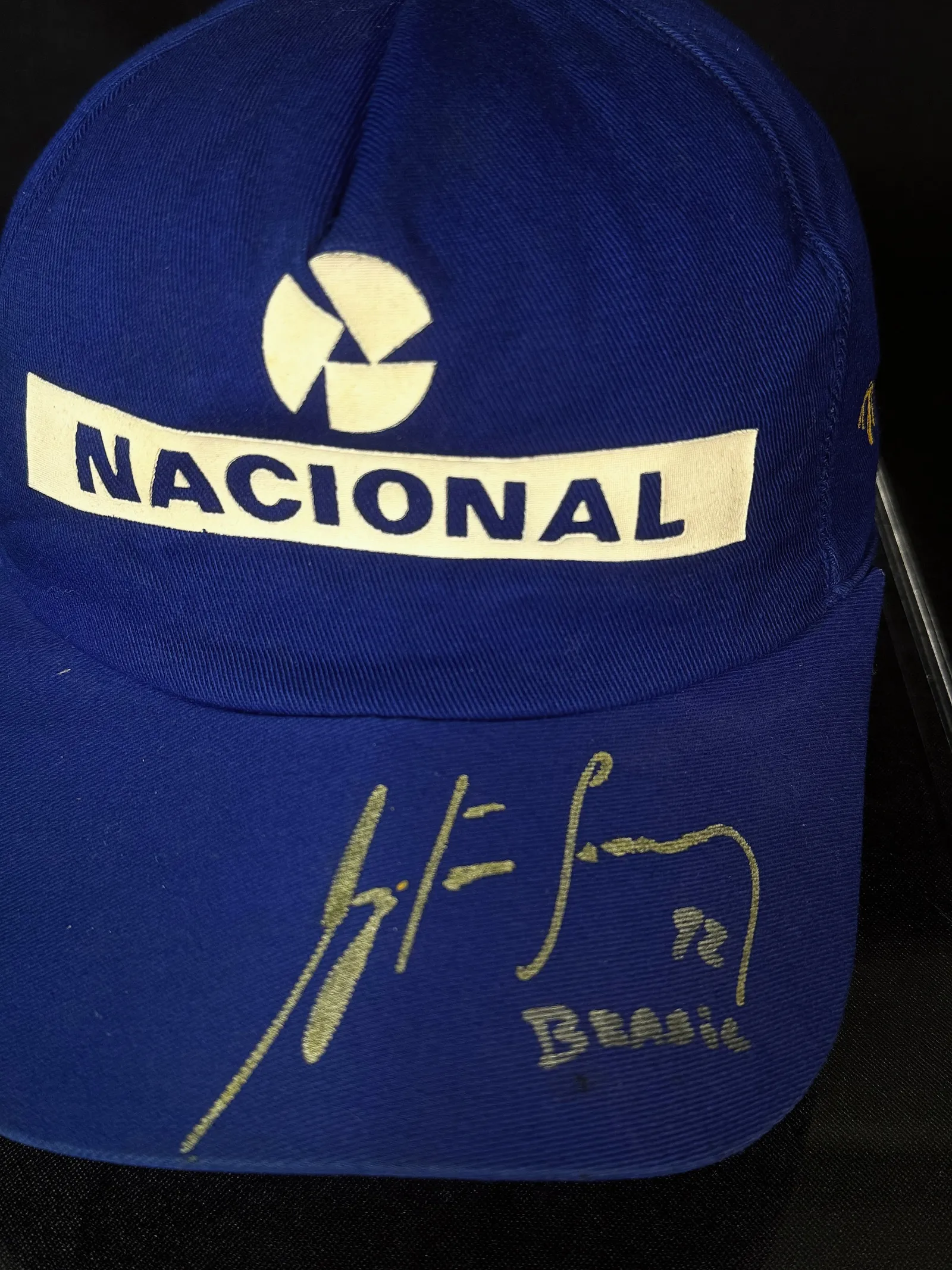 Ayrton Senna – boné da Nacional autografado, Ayrton Senna